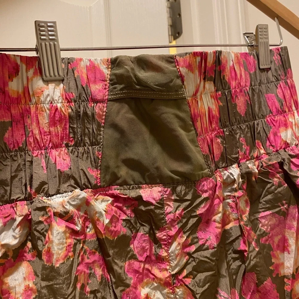 FP Movement by Free People Military Rose Floral High Waist Shorts - Picture 5 of 6